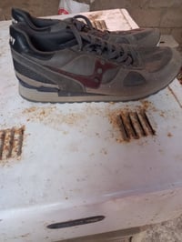 ملابس • للبيع