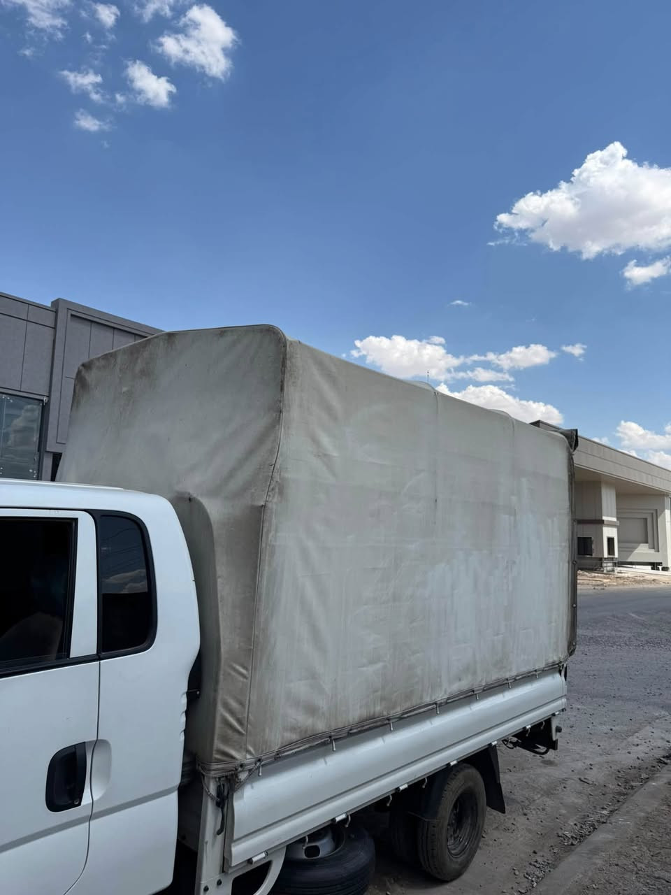 چەمچەو کەپر و چادر خاوێن کیا 4000 بۆ فرۆشتن 
خایس و شکای نیە بۆ سحر نامە بنێرە و لە خزمەتام 
شوێن هەولێر 
*********** وەتسئاپ و فایبەری  لەسەرە
