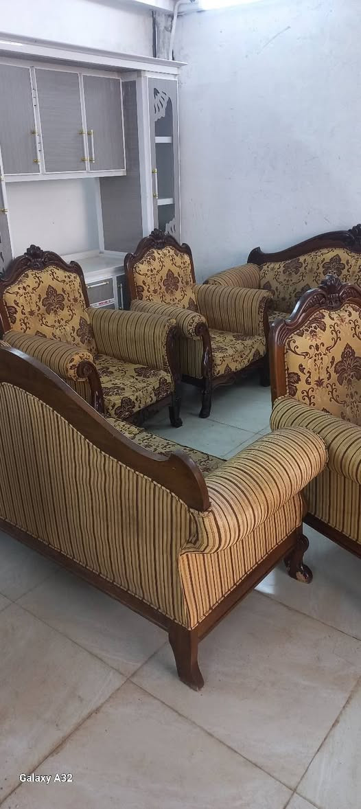 العنوان ميسان العمارات الجديده مقابل العمارات الملح للاستفسار واتساب *********** ويوجد خدمه تبديل القديم بالجديد
