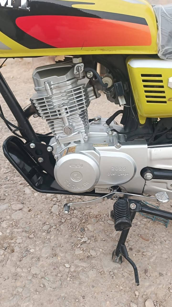 السلام عليكم دراجة للبيع نامة امتياز 
موديل 25 اوراق كارتونية وحدة 
مكان ديالى شهربان 
باقي تفاصيل عل اتصال 
***********
(خاص مغلق خاص مغلق) 👉🏻
