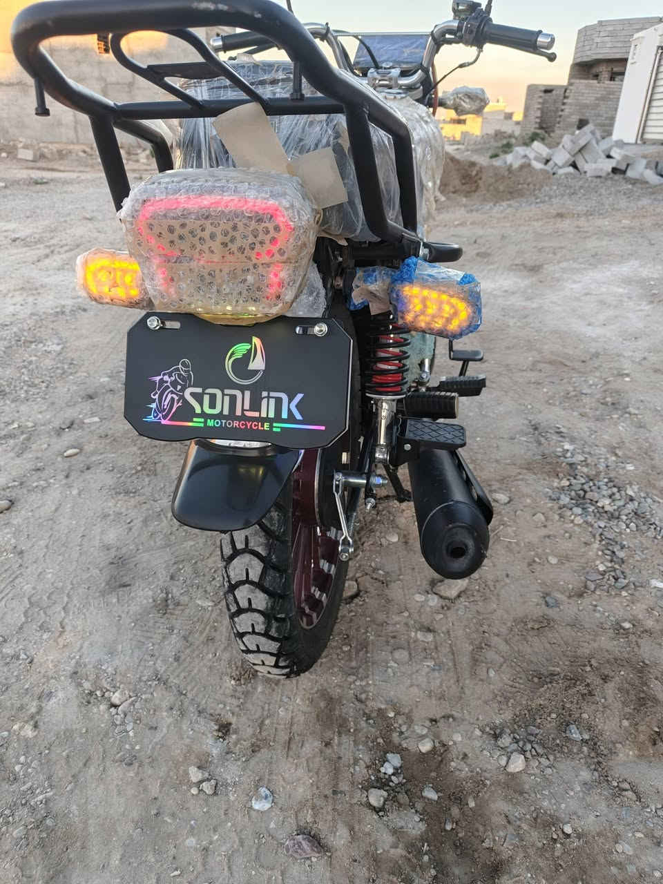 السلام عليكم دراجه 25 للبيع نظافه 100% السعر 900 وبها مجال بسيط والتواصل على هذا الرقم ***********
