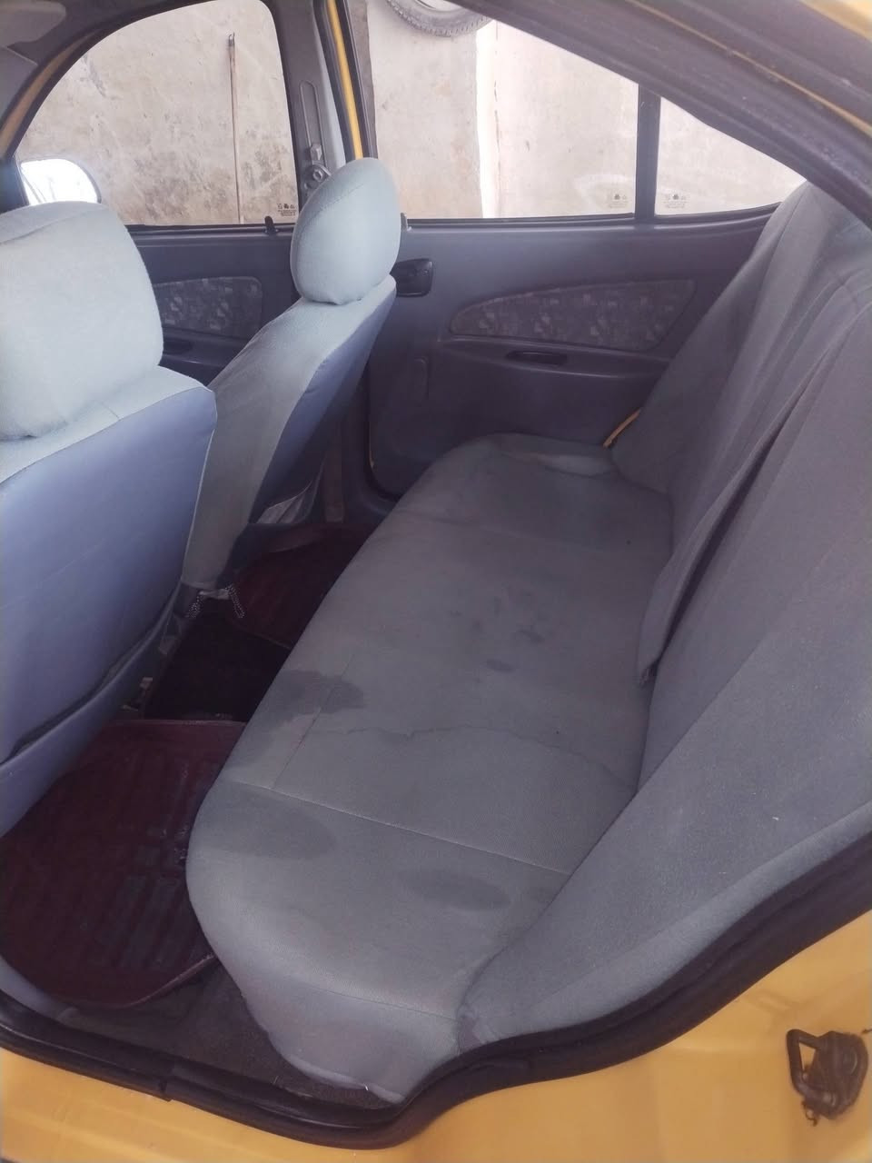 السلام عليكم طيبه مديل 2015بيهه جاملخ اماي مبدل بدون داواخل جاملغ العلفي بي صبغ على كد شبر مكينه كير خير من الله شواصي كفاله رقم انكليزي بسمي مصفرهه هيئه وغرامات هزه جديده المكان كربلاء قرب جامعه كربلاء السعر 37وبيهه مجال للشراي للتواصل ***********
