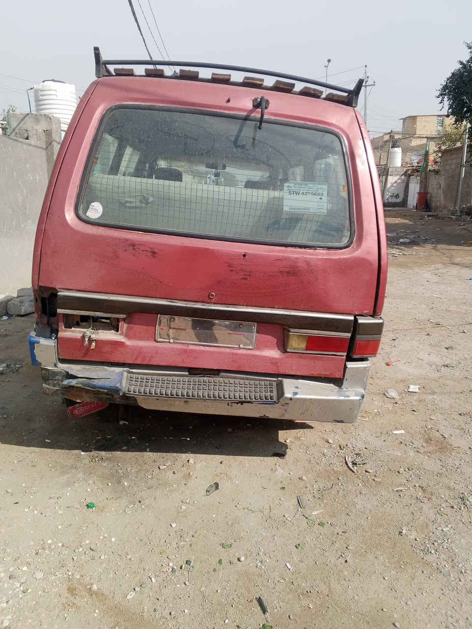 سلام عليكم كيه بسته مديل 95 سنويتها لل 28 رقمها حله ما عليها غرامات وهيئا 87الف لوحاتها بعدهن ما مستلمينهن بل حله راعيها موجود بكربلاء مكانها كربلاء  حي العامل 
 سعرها 28 وبيها مجال 
***********
