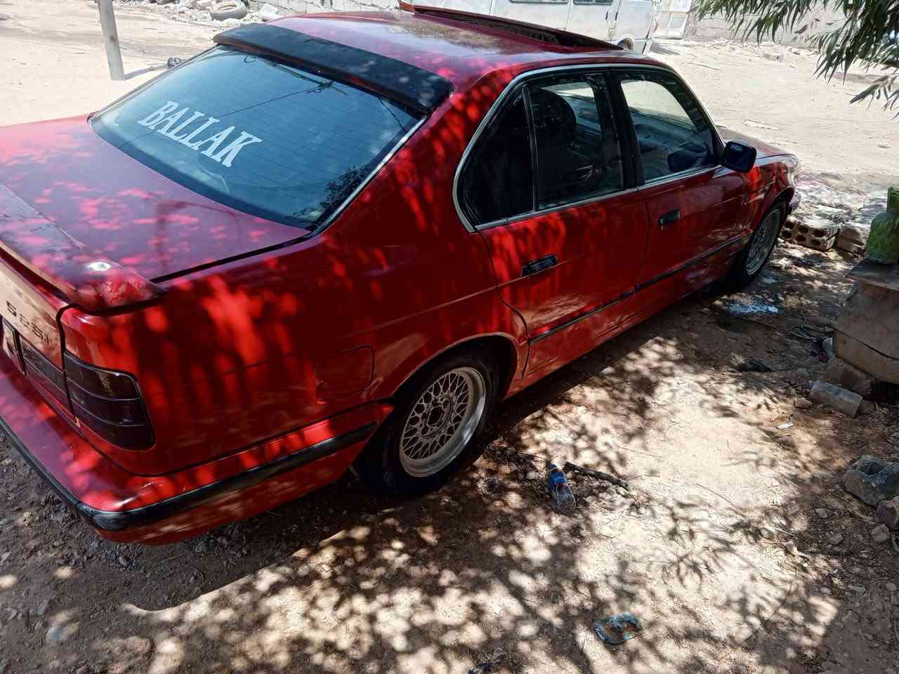 سلام عليكم
للبيع 
تفاصيل داخل صوره 
مكاني سماوه 
***********
