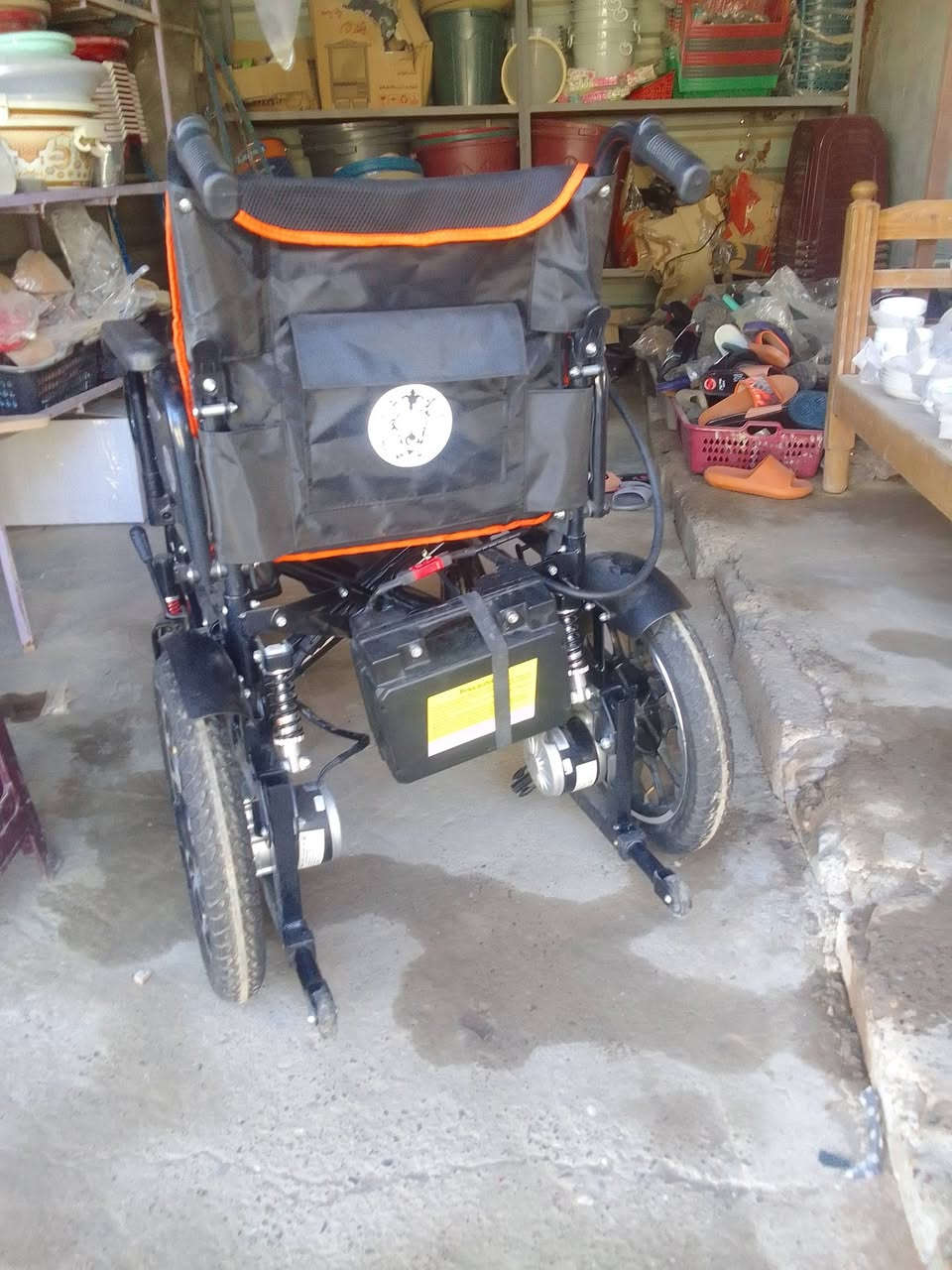 عربانة للبيع 
الرقم  ***********
