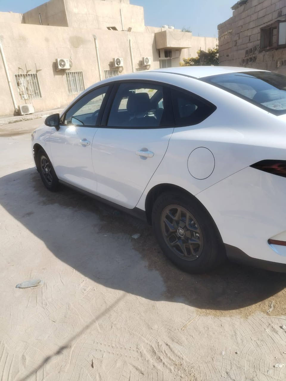 للبيع بي واي دي من بلاص جديد  سيارة شحن وهايبرد وبنزين موديل 2025 رقم بصرة بأسمي مكفولة كفالة عامة ماشية 3000فقط السعر 128وبيه مجال للطيبين مكان سيارة بصرة كرمة علي /مكلف بالنشر   للاتصال *********** محتاج وريد أبيعها سيارة بالكارتون بعدهي البصرة, العراق
