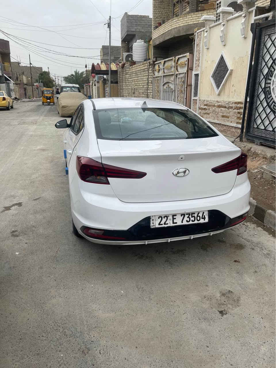 سلام عليكم 
للبيع النترا 2020 وارد امريكي لغود شواصي حوض كير ومحرك مكفولات 
كير AT 
موصفات
تخم تاير
زنون منضومة كامله
تحديد مسار 
تحكم سرعه
شاشه عطل
تحكم استرين جهتن 
رادار امامي وجانبي وخلفي
مانع انصدام 
مانع انزلاق
كامره خلفيه 
السياره مصبوغه عام للجماليه حادثه صفحه السايق السعر 105 وبيه مجال حك الجيه 
العنوان بغداد
الرقم *********** Colombo, Sri Lanka
