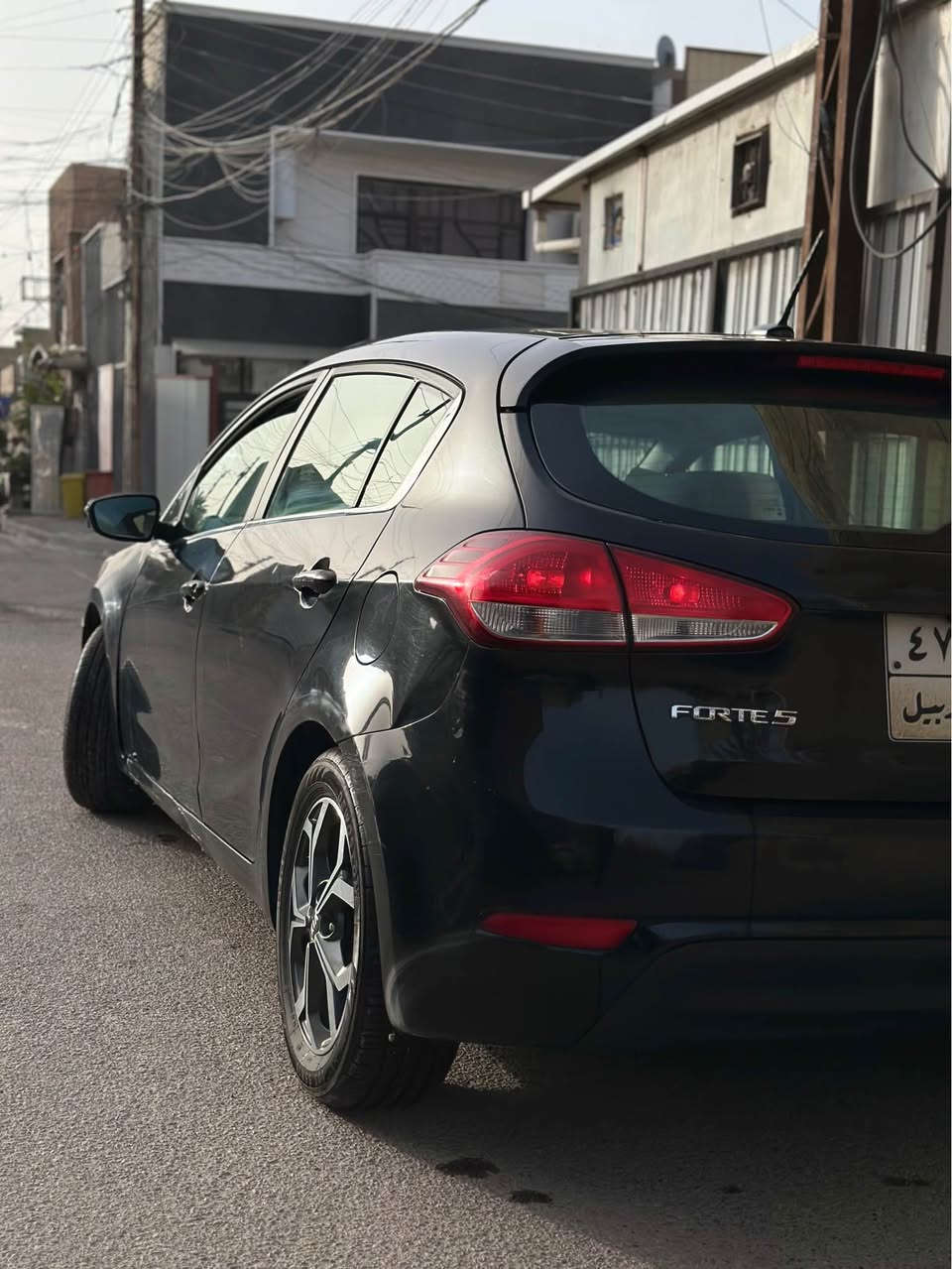 فورتي هاشباك ٢٠١٦ 
لون اسود 
دواخل تخبل دوشمه ولايلون 
تبريد تدفئة. جدد 
كير محرك خير من الله 
حادث امريكة جاملغ باب بدون دواخل فقط باب مبدل سياره قطره صبغ مابيها 
صوره حادث بل منشور 
تخم تاير جديد 
سياره ماشية ١٤٣m
سياره جاهزه فقط نقصها صدر امامي 
حادث بل عراق فقط شخط  بل حاملغ خلفي 
يحتاج فقط تكحيل 
سياره رقم اربيل بسم شركه تريد تحويل او وكاله اني حاضر 
عنوان سياره بغداد الشعب 
سعر ٩٠ $ وبيها مجال للشراي 
***********
*********** بغداد, العراق
