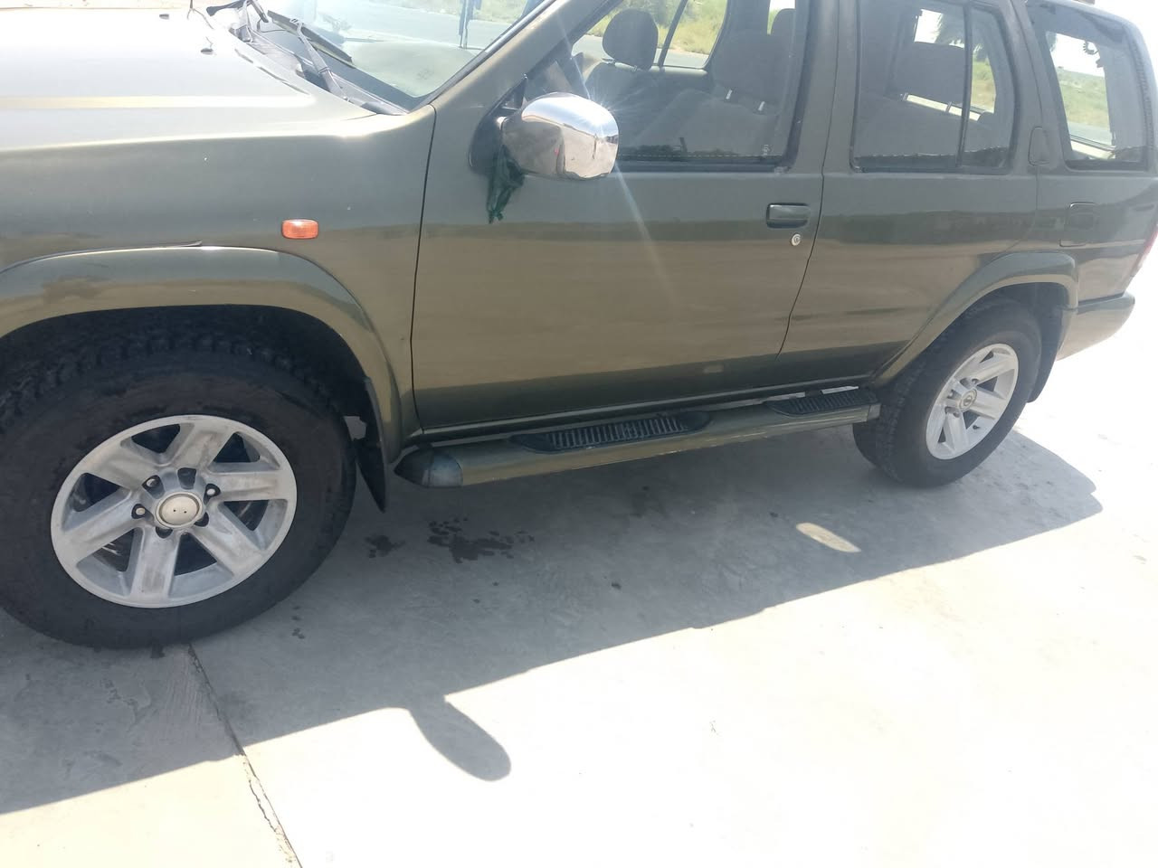 سلام عليكم سيارات للبيع نيسان باثفندر رقم ديالى انكليزي موديل 2004 كير محرك خير من الله تبريد ثلج ❄️❄️تايرات جداد كهربائي كفال عاماء سعر 90بيه مجال بسيط مكان ديالى بلدروز أما عسكر ***********
