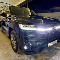 لاندكروز بلاك اديشن • ٢٠٢٤ • ماشيه ٢٠٠٠