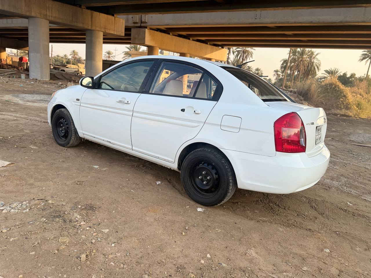 السلام عليكم 
اكسنت مديل 2011
بيه جاملغ جهت العبري صبغ
بيه مكانيين بارد
السعر 97 وبيه مجال 
*********** بي واساب
