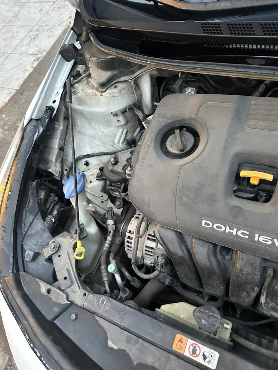 السلام عليكم
كيا فورتي 2018 للبيع لون ابيض صدفي محرك 2000 دوش الكير
 المرغوب رقم سليمانيه السيارة باسمي تحويل ماشية ٧٢ الف ميل حادث امريكا جنطة و صبغ الجاملغ الخلفي السونار و صور الحادث مرف بالمنشور السيارة كلش نظيفة ومهتم بيها 
عارضها 128 ورقة و بيها مجال بسيط 
مكاني بغداد حي الجهاد 
للتواصل خاص او على الرقم ***********
