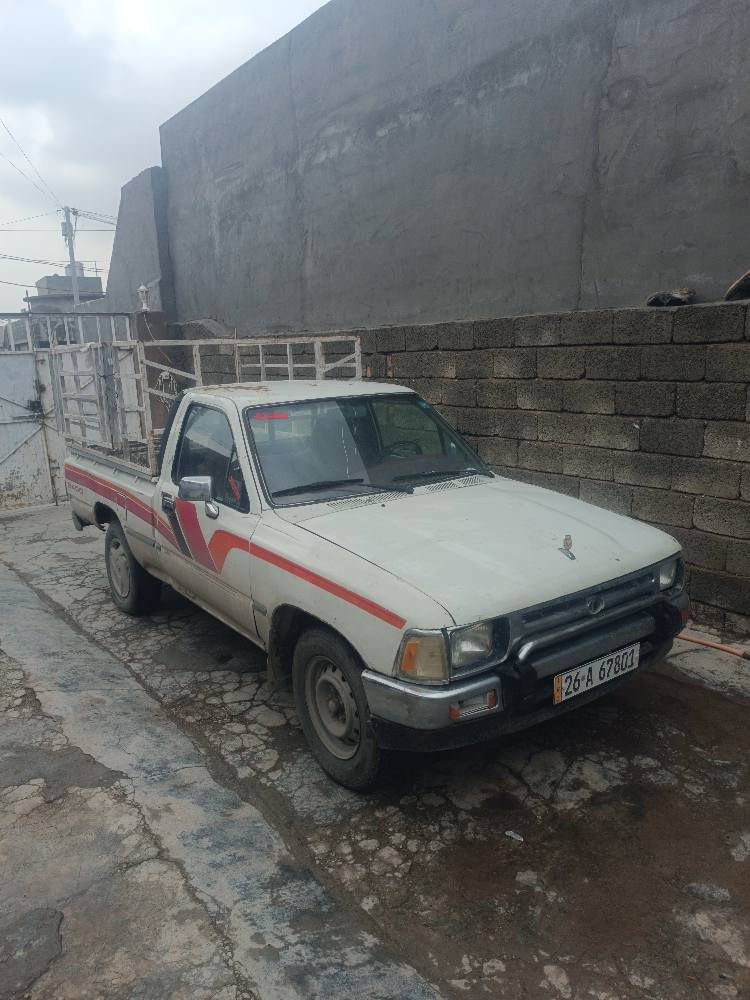 السلام عليكم ورحمة الله 
بيكم تيوتا 
تك قماره للبيع
دشبول احمر 
تدفئه شغاله 
صدر جديد 
تايرات جدد 

رقم صلاح الدين دولي 
سنويه 2030
موديل 91
محرك شرط 
 گير شرط 
اكسل شرط 
صبغ بلادي  
بيه نواعم 
العنوان كركوك 
رقم الهاتف ***********
