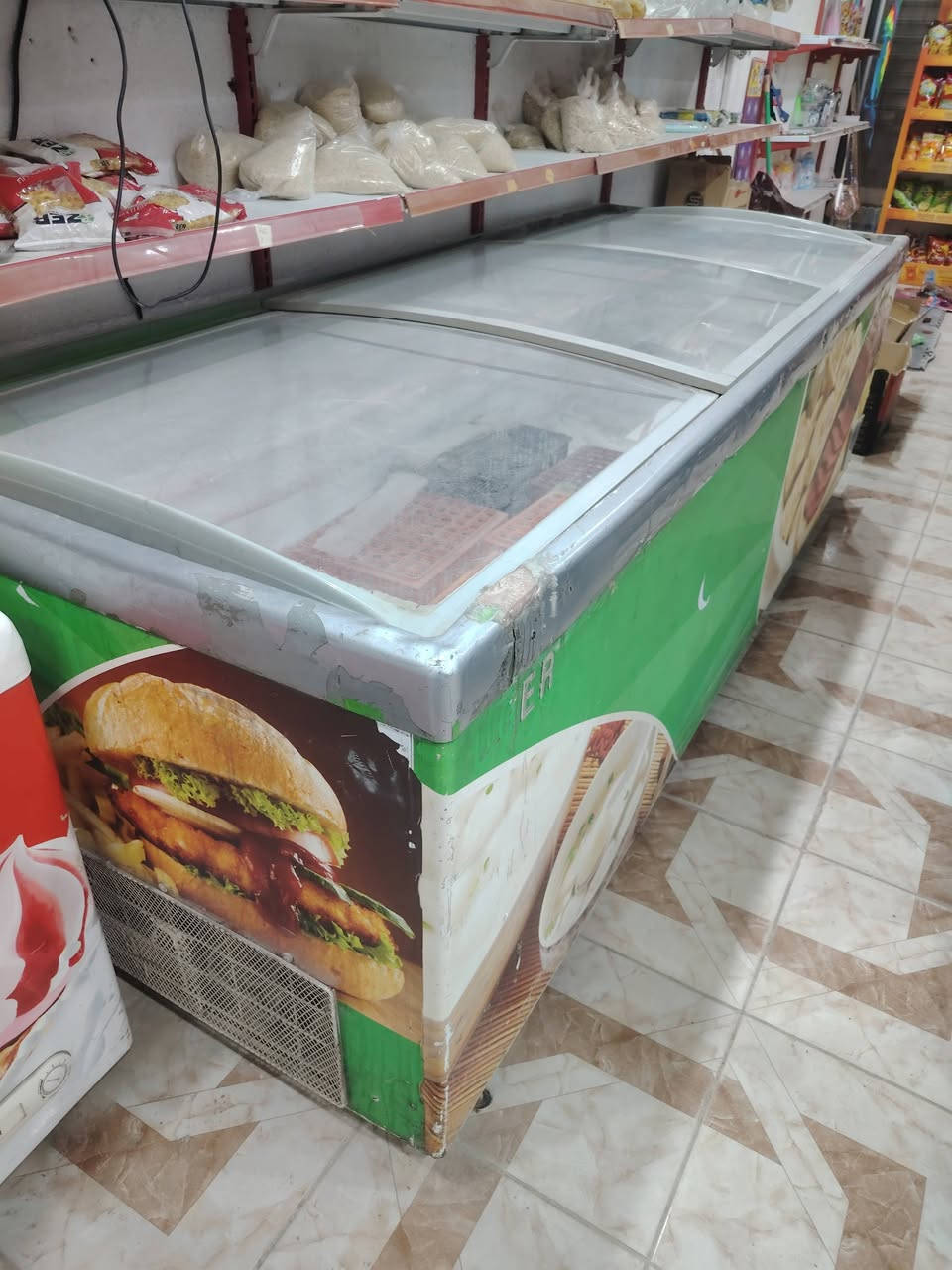 عارضه للبيع جبيرة طولها 2.70
مكاني ناصرية 
للأستفسار ***********
