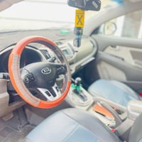 كيه سبورتج 2016 وارد خليجي سياره نضيفه ماشيه 40 الف كيلو ممبدل بيهه اي...