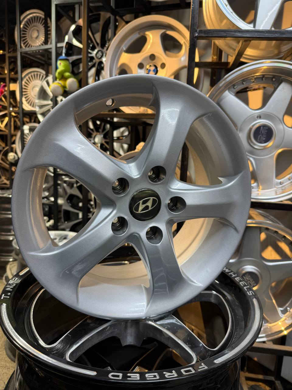 ويل كب النترا مقدس
حجم ١٦ ب٢٠٠ 
حجم ١٥ ب١٧٥ 
مكاني بغداد يتوفر توصيل


**إذا كنت صاحب هذا الإعلان وتريد حذفه لأي سبب، رجاءا أرسل رسالة إلى الدعم الفني**