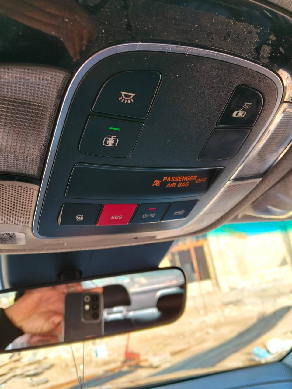 السلام عليكم
سوناتاه هايبرد
2022 سياره وارد كوري مكينه 2000 ماشيه 140 سياره بيه بارد فقط مقفوله من صبخ وداخل مقفوله رقم صاحب سياره ***********
