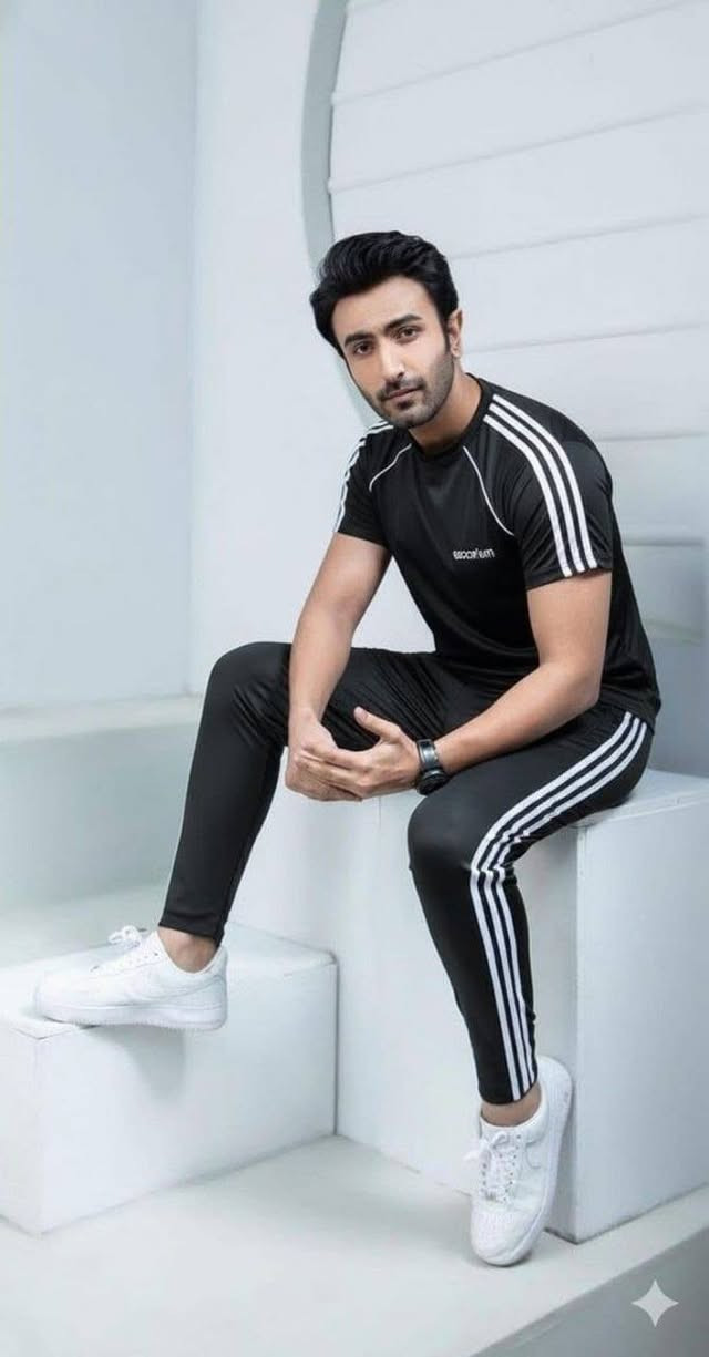 #ملابس #بالجمله #من #المصنع👌#كميات👍
#تصنيع #لاي #موديل 👌 #بأقل #سعر #واحسن #خامه🙄#المصدقيه #والاستمريه👌 
#شبابي👕#حريمي👚#محير⛹️ #أطفال 
البيع جملة فقط – كميات متوفرة مش عينات،
يعني تقدر تبدأ شغلك وانت مطمن!  👌👌 اهم حاجه الثقه 👍🔥🔥🔥🔥


**إذا كنت صاحب هذا الإعلان وتريد حذفه لأي سبب، رجاءا أرسل رسالة إلى الدعم الفني**