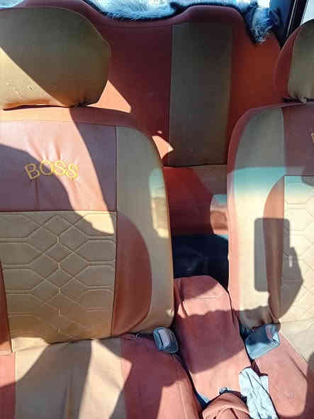 كيا سيفا موديل ٩٣ سياره فول مناقصه شي مصبوغه حزام بشرط تقفل على ريموت السعر ٣٤ بيه مجال قليل سياره بس تخليله دهن وبنزين
***********
