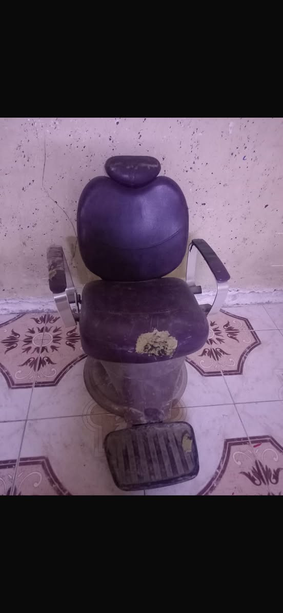 سكنيات حلاقه عدد اثنين منطقه بغداد
***********
