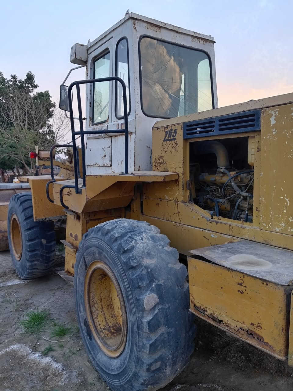 ؛ شفل للبيع حجم ٦٥ للإستفسار الاتصال على الرقم (***********)
