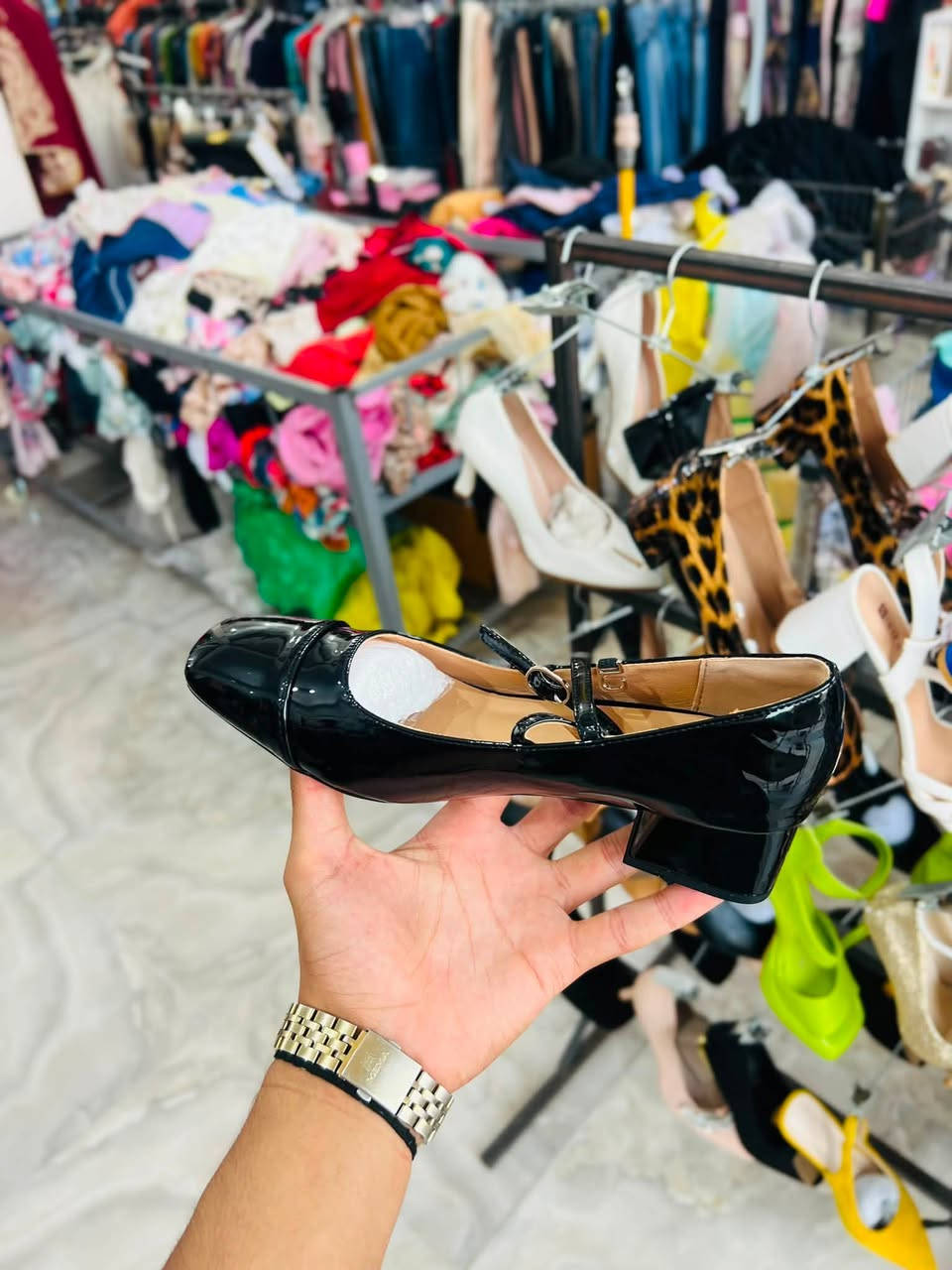 السلام عليكم . 
"جديدنا.. كعب الأناقة والراحة . 🔥👠"📍 الشرقاط - أجميلة - مقابيل كلية الهندسة "نزدادُ تشريفاً بزيارتكم، 
انستقرام المجمع aa31a8 . ✅ .


**إذا كنت صاحب هذا الإعلان وتريد حذفه لأي سبب، رجاءا أرسل رسالة إلى الدعم الفني**