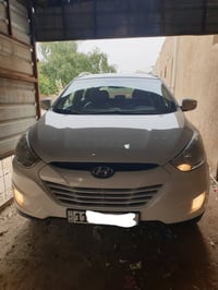 توسان 2013 خليجي بأسمي رقم بغداد دولي   مكفوله من الصبغ والتبديل بيها ...