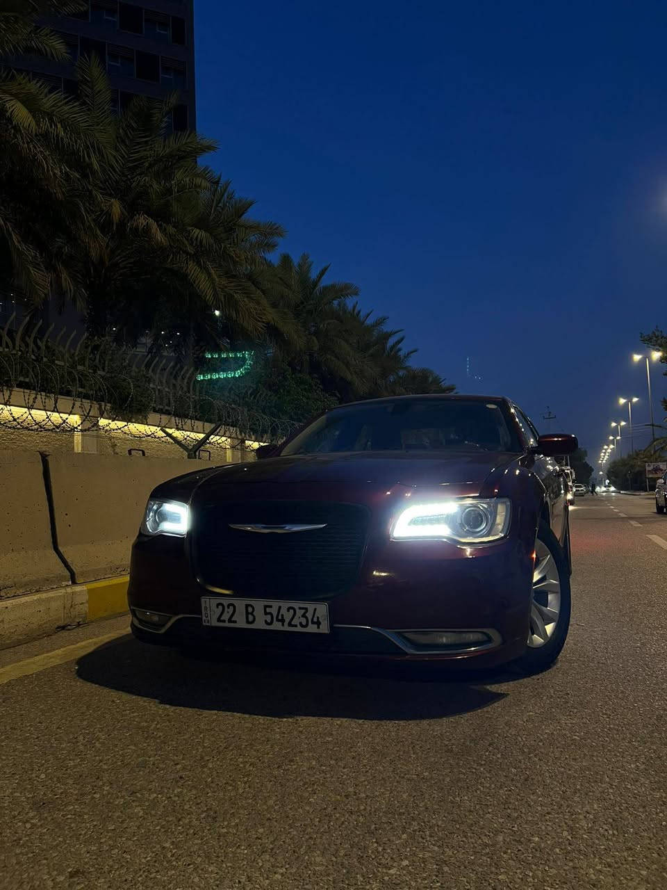 للبيع كرايسلر C300 اوباما 

2017 أصل ماشيه 140 كيلو متر  رقم اربيل 

وارد كندي كلين تايتل كفاله عامه 

السياره جاهزه من كل نقص 

حداديه تخم تاير كله جاهز

المواصفات/

كير ماوس 8 نمر

بانوراما قطعتين

تشغيل عن بعد

كشنات تدفئه تبريد

كشنات كهرباء جلد اسود

لايت زينون عدسه

شاشه كبيره تدعم كاربلي

بصمه تشغيل وأبواب

خزن ميموري

كامرا خلفيه

ستيرن كهرباء

تبريد قطعتين

تحكم ستيرن جهتين مع مثبت سرعه

باقي المواصفات معروفه

السياره جاهزه ومال جناي 

مكاني ميسان اي استفسار اتصل 

***********
