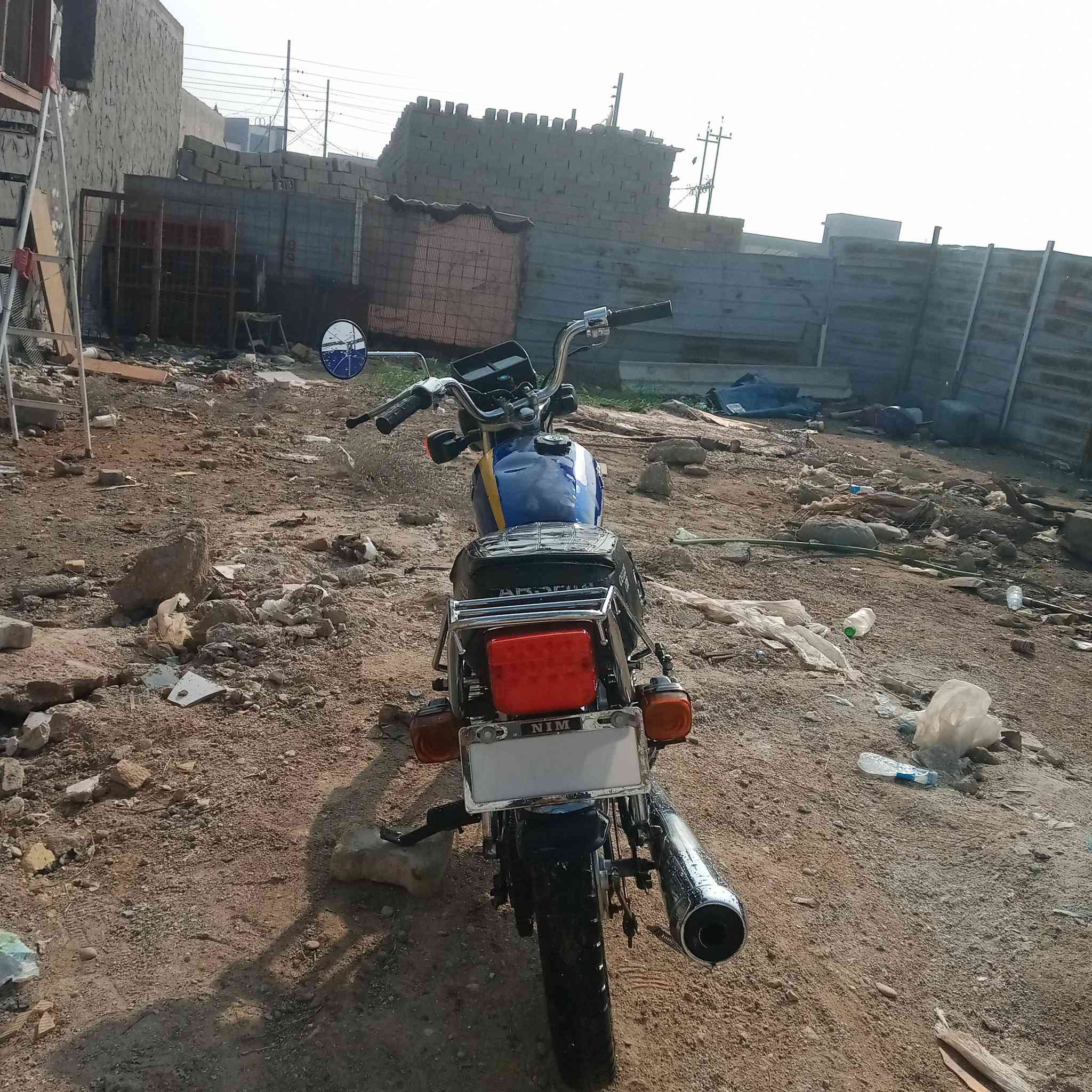 أربعة كير 20 ارشة اوراق اصولي كهربائيات شغالة دراجة خير من الله السعر 550 وبيها مجال لطيبين ***********
