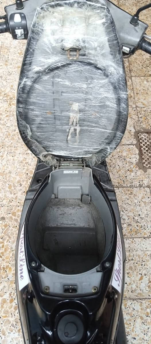 ياالله 

 بيجي فحل 

حاويه جديده 

استخدام قليل 

كفاله عامه 

كله بلاد شرط 

النظافه فووول

ليدور نظيف وجديد لتفوده هاي 

       للاستفسار الاتصال 
      
      ***********
