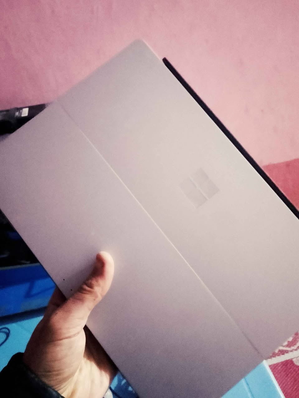 لابتوب مايكروسوفت سيرفس 5 برو Microsoft surface 5 pro مع كيبورد ضوئي 5 ألوان مع شاحن أصلي فقط فيه كسور في الشاشة لا تؤثر على اللمس يشغل طبيعي وأيضاً بطاريته ميتة يعني 0 لاتعمل فقط على الشاحن يعمل الشطره, ذي قار


**إذا كنت صاحب هذا الإعلان وتريد حذفه لأي سبب، رجاءا أرسل رسالة إلى الدعم الفني**