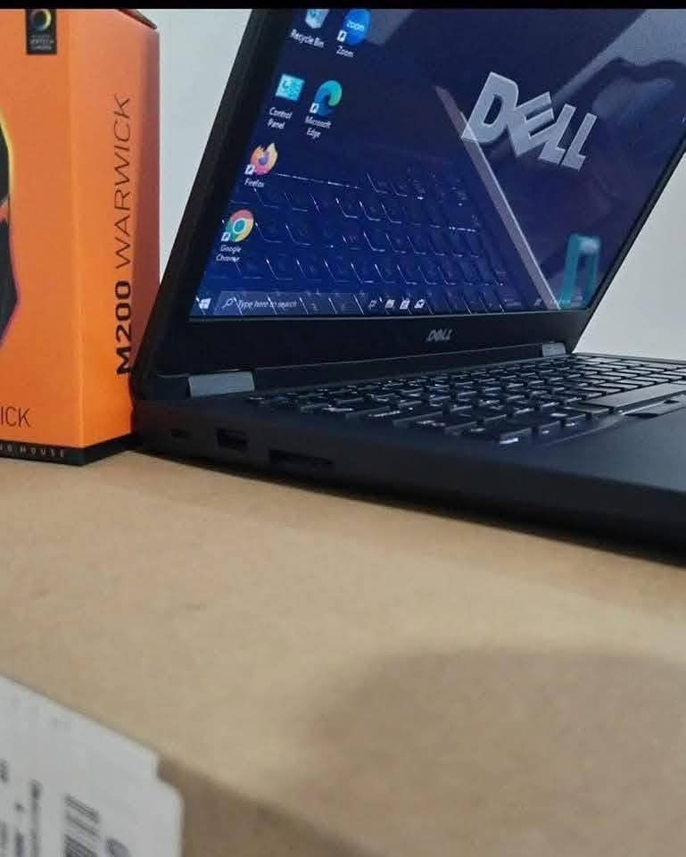 سلام عليكم وجمعه مباركه عندي لابتوب  للبيع مو محتاجيته مين يشتري (Dell Latitude)  بحال الجديد استعماله جدا خفيف وموجود بكرتونته مع كفاله ل شهر الي مهتم يعلق انا بتواصل معو❤


**إذا كنت صاحب هذا الإعلان وتريد حذفه لأي سبب، رجاءا أرسل رسالة إلى الدعم الفني**