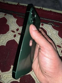 13 كامرتين  الذاكرة ١٢٨ بطارية ٨٤ شركة  ٤٥٠ وبي مجال شي قليل  07826089...