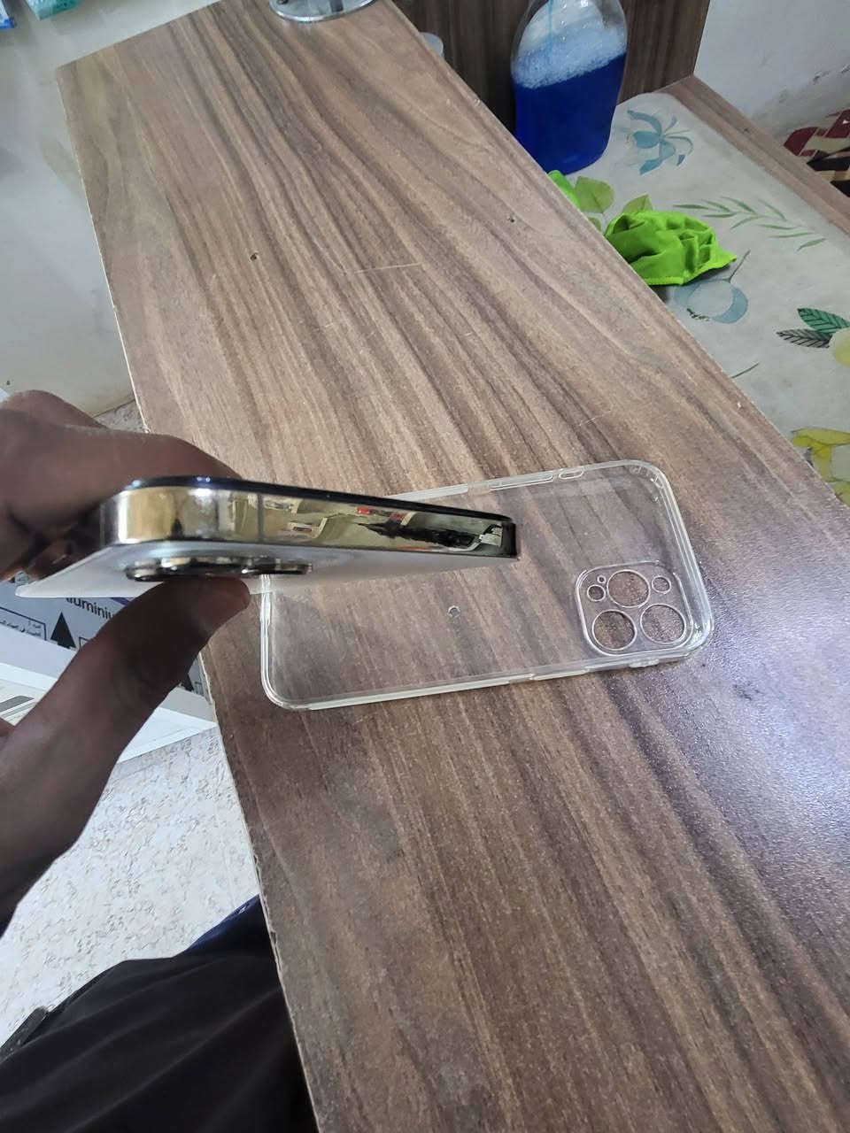 12 برو ماكس مبدل شاشة و بطارية فيس ايدي شغال ذاكره 128 جهاز كلة شغال مابي عيب للبيع و مراوس شراي خاص و اتصل ***********
