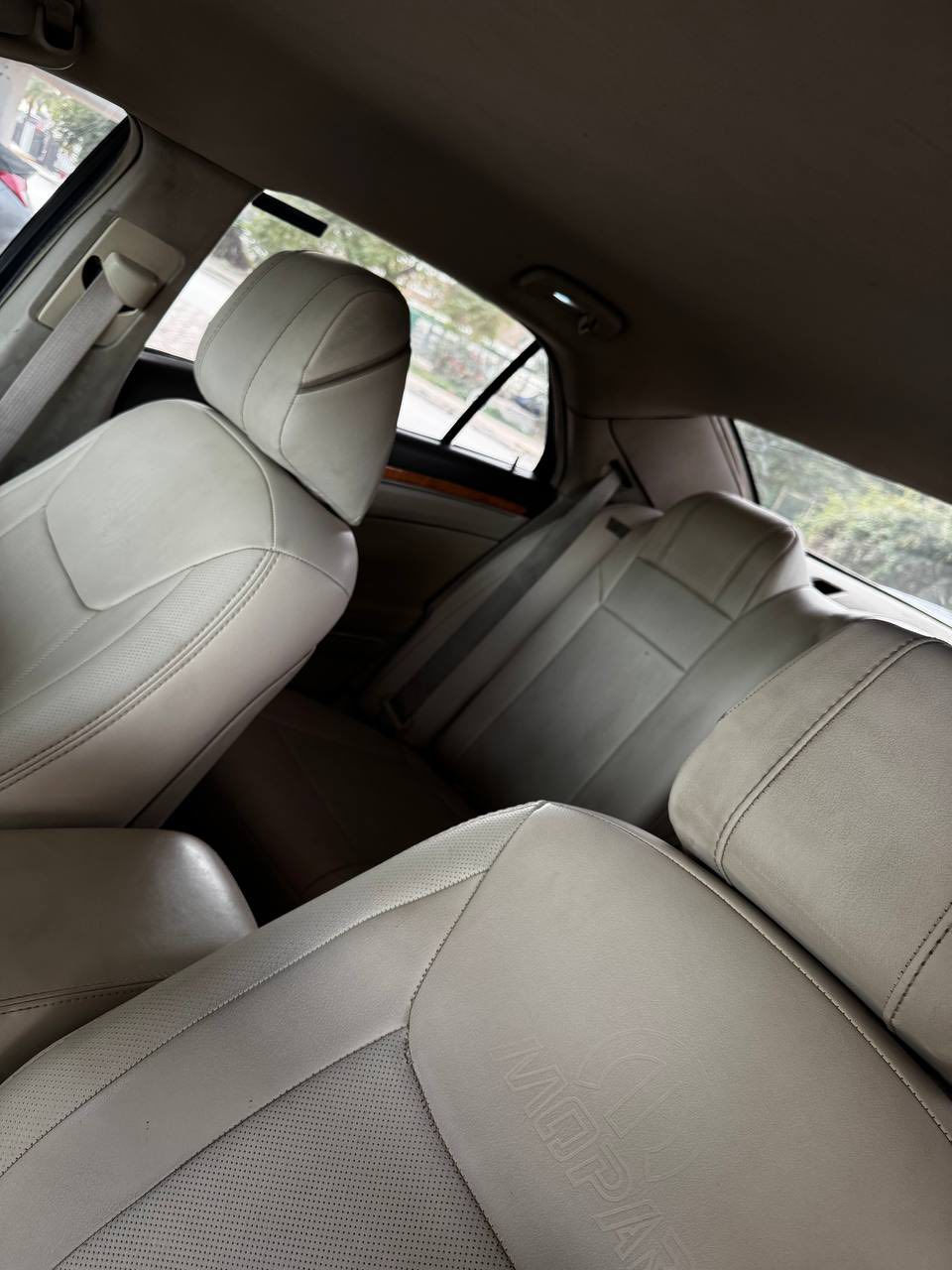 اوباما s موديل 13 رقم بغداد جديد فول موصفات ما عده الفتحه برده كهربا شاشه كبيره كير طياره كشنات كهرباء  امامي خلفي ستيرن كهرباء داخل بيجي بيها قطعتين صبغ واحد كلير واحد صبغ سياره جاهزه للخير 
علمن سياره ما مشتغله خط ماشيه 170
السعر 167 
رقم تلفون ***********
***********
مكانً سياره ميسان
