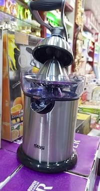 مقياس ضغط مستعمل • خلاط جديد