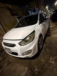 للبيع سياره اكسنت موديل 2013خليجيه السياره فول  تبريد فول حديديه مشتري...