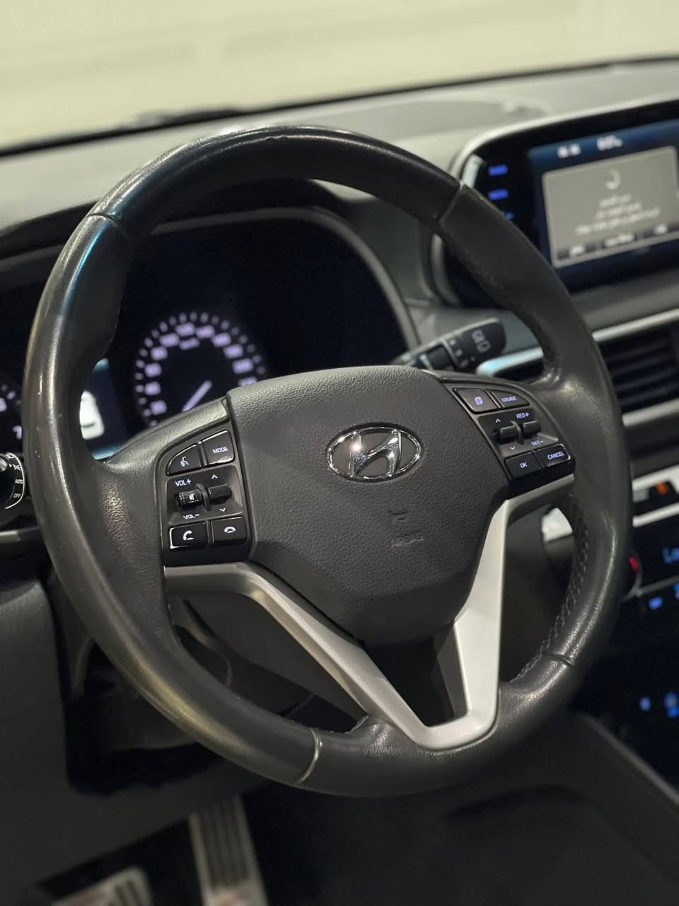 FOR SALE ‼️ 
Hyundai Tucson 2019 
فيس ليفت 
 66.000km 
صيانات توكيل بالفواتير 
فابريكه بالكامل بحاله الزيرو 
رخصه سنه 

للتواصل 📞:01551757717
متاح واتساب ✅️


**إذا كنت صاحب هذا الإعلان وتريد حذفه لأي سبب، رجاءا أرسل رسالة إلى الدعم الفني**