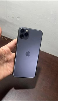 ايفون ١١ برو ماكس • ٦٤ • بطارية ٧٤٪