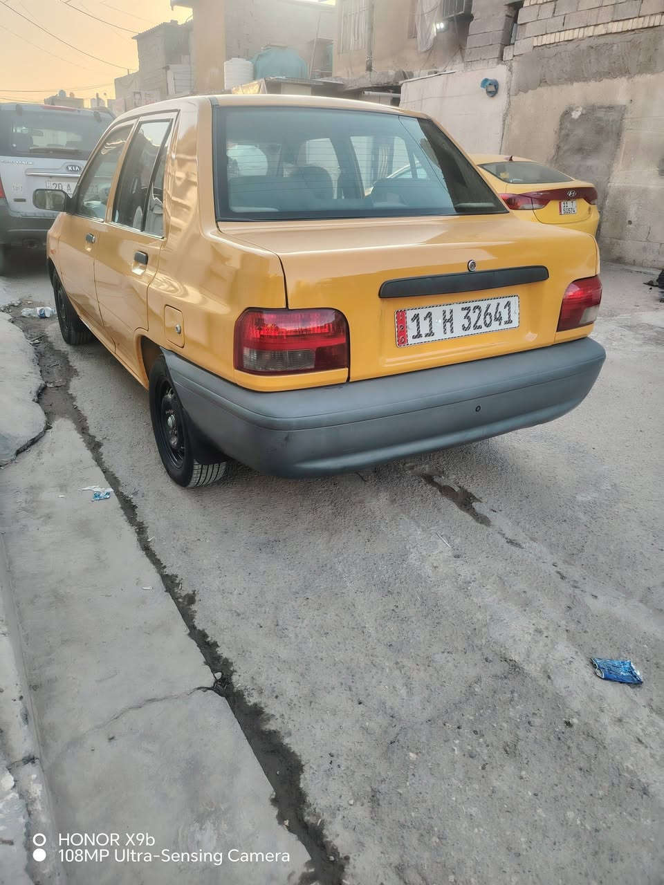 سلام عليكم شباب سايبه موديل 2022 سياره جديده مكفوله كفاله عامه عده باب السايق ماشيه 94مكينه كير وتبريد تتفئه سيارة بسمي رقم انكليزي تحويل ثاني يوم السعر 60 وبيه مجال قليل مكاني الزعفرانيه رقم ***********
