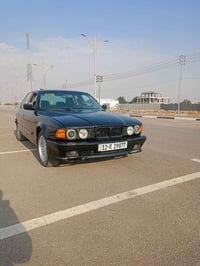 بي إم دبليو ٧٤٠i • ١٩٩٣ • رقم موصل