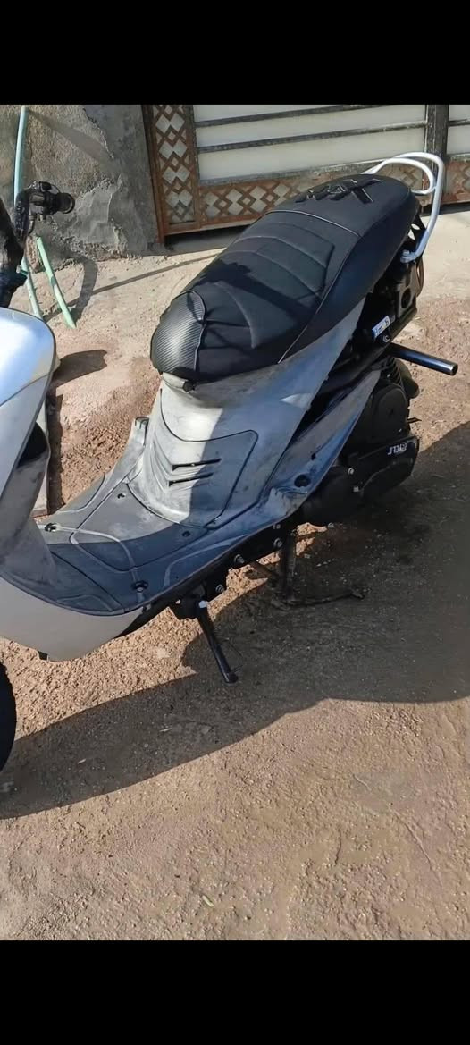 سلام عليكم  دراجه قجمه للبيع بوشه 55 كلجات رياظي سلف هندر شغال سعر 550  قفل


**إذا كنت صاحب هذا الإعلان وتريد حذفه لأي سبب، رجاءا أرسل رسالة إلى الدعم الفني**