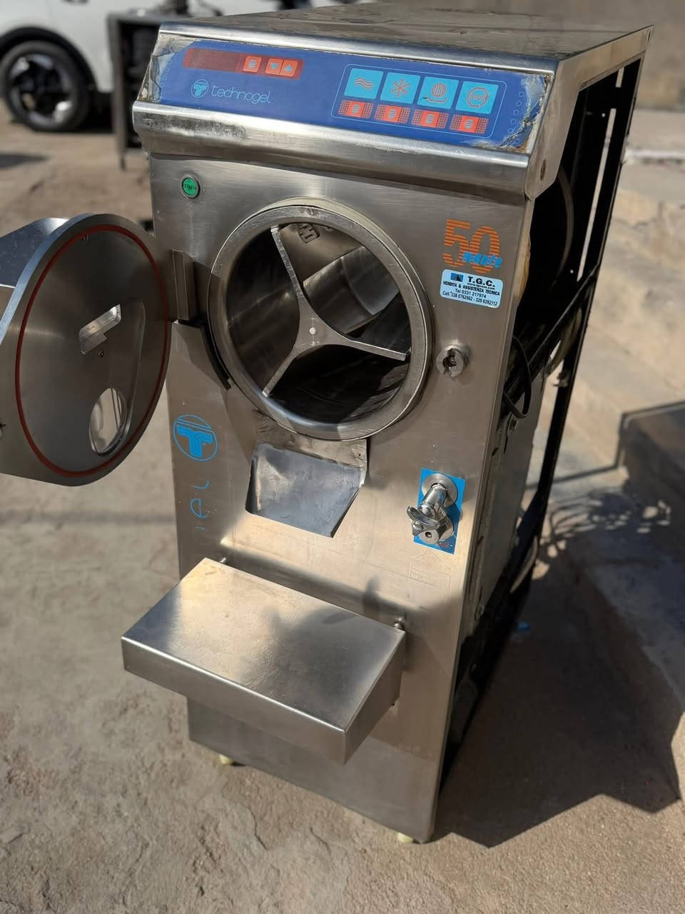 انتاجيه Dsتكنوجيل  ايطالي
10لتر 

مستخدمه نضيفه 

تبريد ماء 

3فيز 

جاهزه انتاج فول 

السعر والتفاصيل مراسلة الصفحه 

أو الاتصال ع الرقم ***********

العنوان البصره
