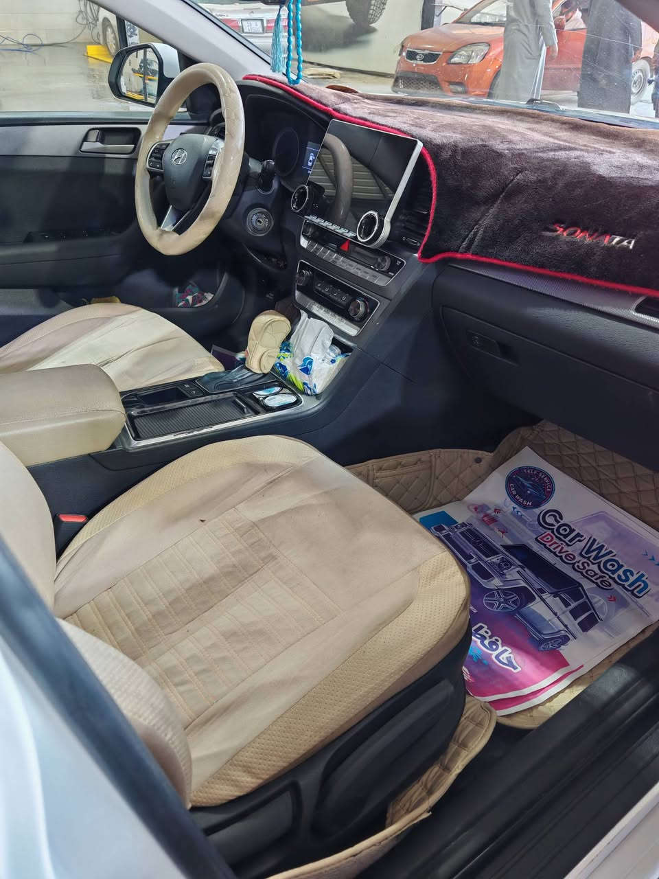 السلام عليكم سوناتا للبيع مديل 19 نص فول مكينه ما مفتوحه بلاديه تبريد ثلج رقم شمالي جديد بسم شركه تريد تحويل تريد مداور دبل كزوز ماشيه ٢٤٠ الف حداديه جديده مكاني نجف (***********) واتساب متواجد خليجي سعره 170 بيه مجال
