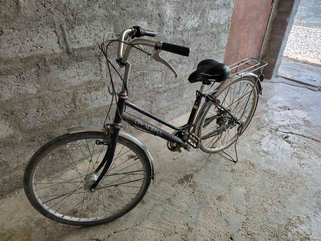 السلام عليكم بايسكلات عدد ثنين الجوزي حجم ٢٦ سعر٦٥٠٠٠ السمائي حجم ٢٧ سعر٧٥٠٠٠ جدد قليل استخدام مال بيت شغالات أي عطل مابيهن 
الاستفسار اتصل ***********
