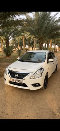 عندي نيسان سني 2024 هندي بليتة زركة شركة السور ماشية 57 الف سيارة جديد...