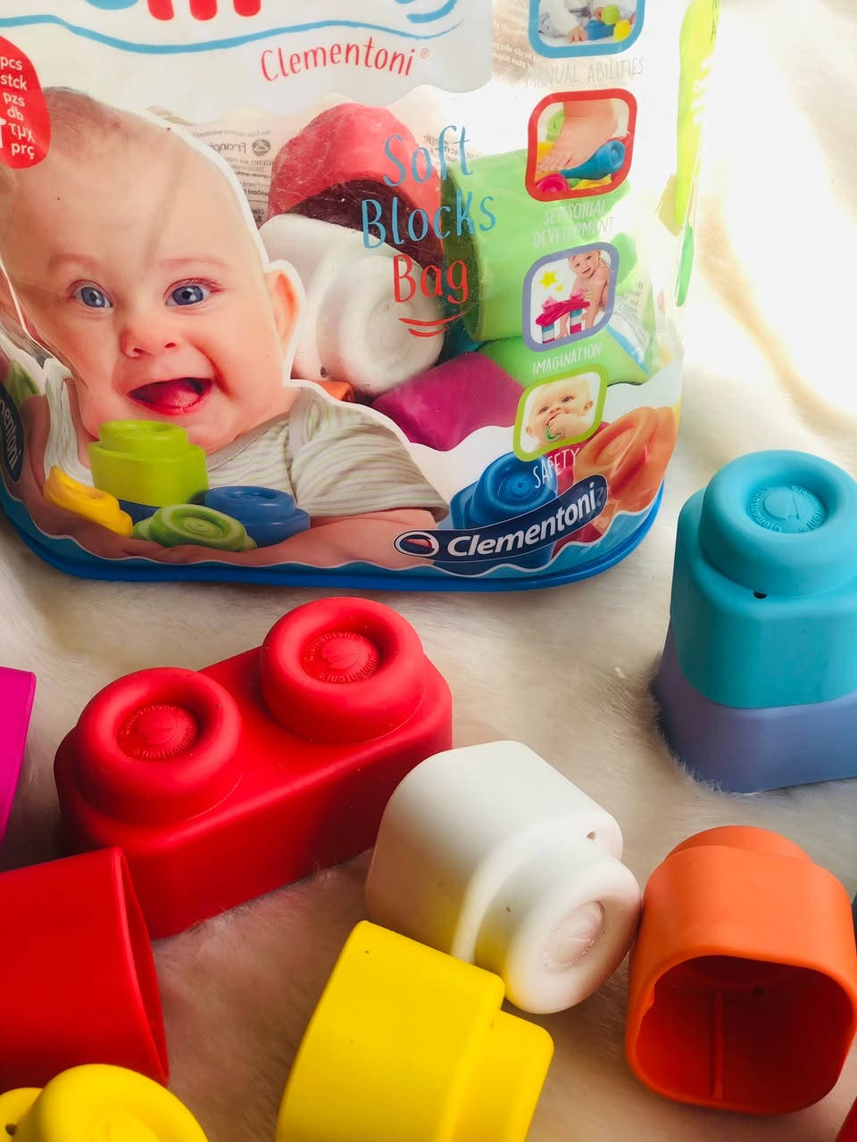 🧸 Jouets éducatifs & d’éveil pour enfants

👶 Articles pour bébés de qualité

🛍️ Disponibles en cabas importés de France 🇫🇷

🚚 Livraison disponible dans les 69 wilayas

💵 Paiement à la livraison

📩 Commandez dès maintenant en message privé


**إذا كنت صاحب هذا الإعلان وتريد حذفه لأي سبب، رجاءا أرسل رسالة إلى الدعم الفني**