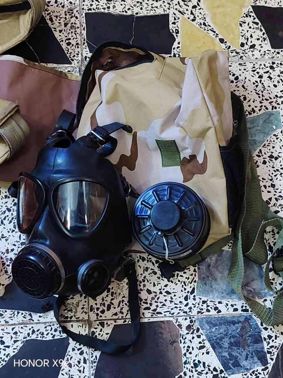 درع ومشلح وقناع جدد كلهن ب70
بغداد مدينه الصدر  ***********
