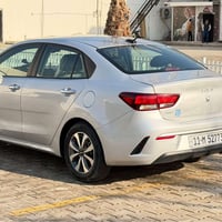 كيا ريو ٢٠٢٢ • ماشيه ١٦ الف • حادث امامي ٣ قطع