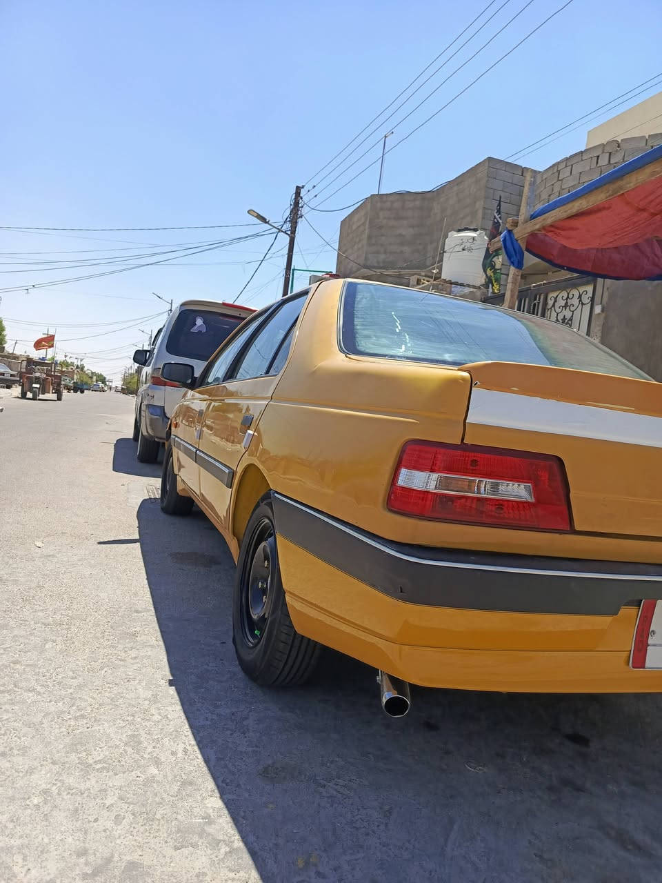 السلام عليكم بيجو405 موديل2015 بصره سنويه مجدده لغايه2028 السياره مكفوله من الضربه والتبديل فقط ملكطه خياسات كير محرك حداده تبريد وتخم تااير كله جاهز كهربائيات كلهه شغاله دواخل حلوه السعر30 وبيهه مجال بصيط للشراي مكاني بصره القبله الشراي يتصل***********
